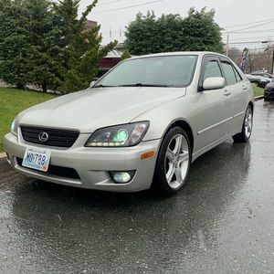 Meet your Posher, Chase